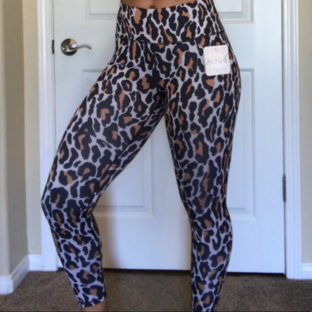 Yelete Active Leopard Animal Print leggings S-L